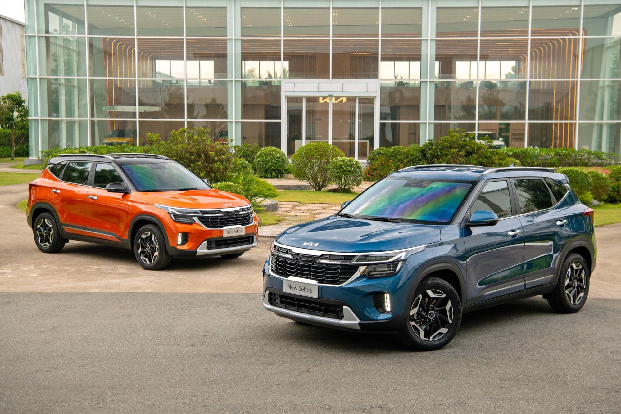 So sánh 4 bản Kia Seltos 2024: Chênh 140 triệu, ADAS chỉ có ở bản cao, bản base có trang bị hơn đối thủ- Ảnh 1. So sánh 4 bản Kia Seltos 2024: Chênh 140 triệu, ADAS chỉ có ở bản cao, bản base có trang bị hơn đối thủ- Ảnh 1.