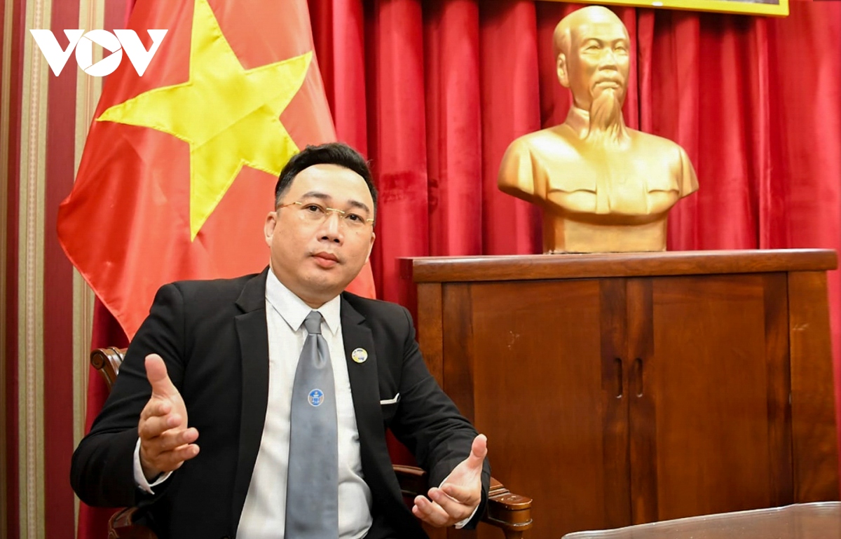 Luật Đất đai 2024 quy định diện tích tối thiểu bao nhiêu thì được cấp sổ đỏ?- Ảnh 1. Luật Đất đai 2024 quy định diện tích tối thiểu bao nhiêu thì được cấp sổ đỏ?- Ảnh 1.