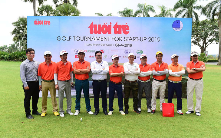 anh-ngo-minh-hai-thu-nam-tu-trai-qua-tai-le-khai-mac-giai-tuoi-tre-golf-tournament-for-start-up-2019-anh-quang-dinh-1594351994152450540513-crop-1594352034480104746148 Cú hích khởi nghiệp cho các bạn trẻ