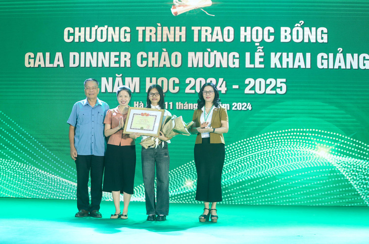 hoc-bong-17287193513762111931942 'Em xác định mình phải có một học bổng để tiếp tục đi học' - Ảnh 3.