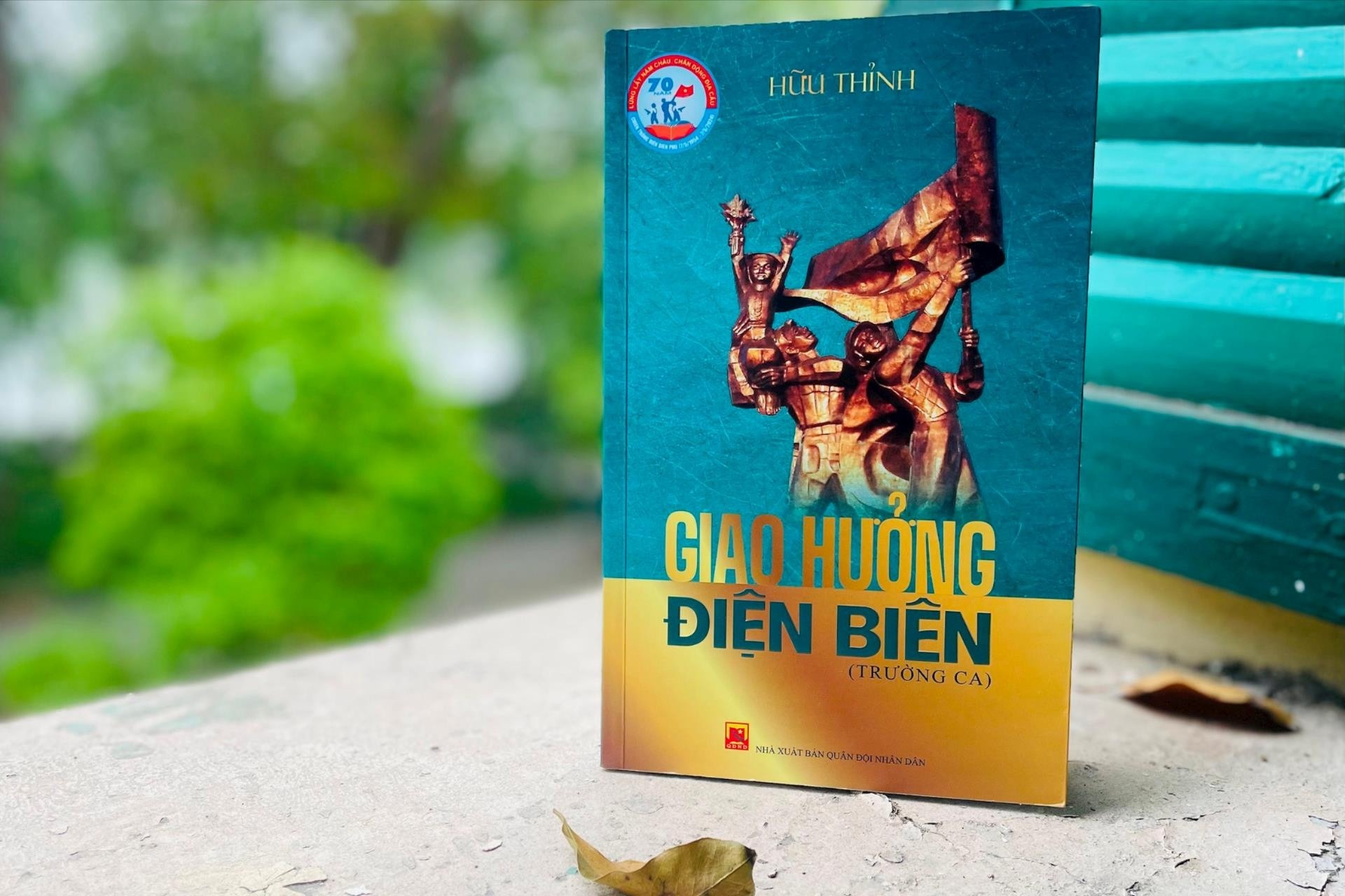 Giao huong Dien Bien anh 1