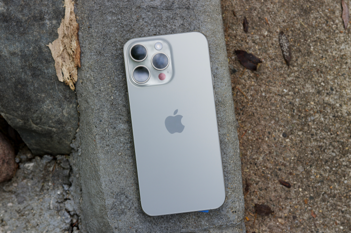 iphone-15-pro-max-review-outside-face-down-17196758929131345560266-1719708249685-1719708250177908829605 iphone 15 pro max review outside face down 17196758929131345560266 1719708249685 1719708250177908829605