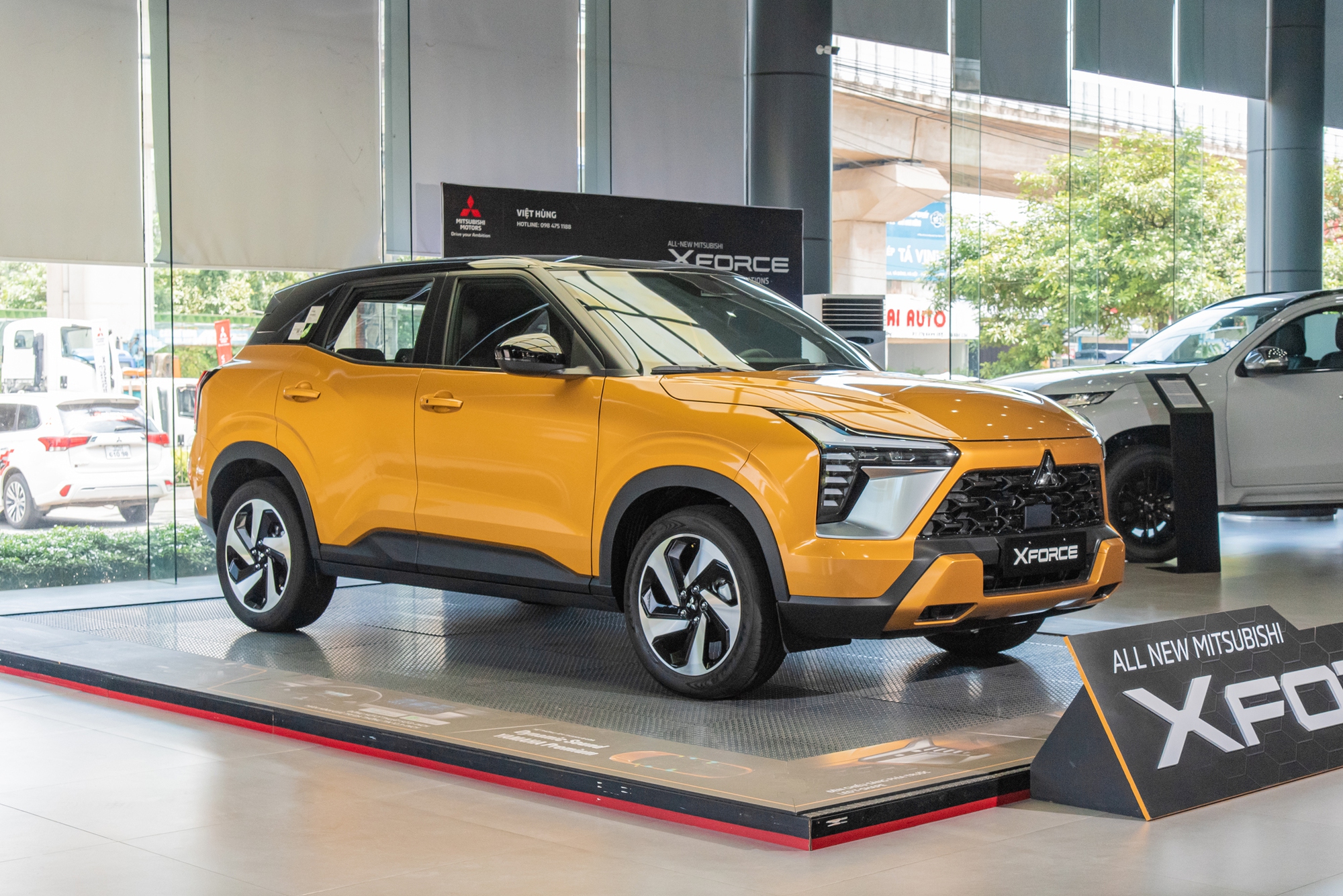 Chi tiết Mitsubishi Xforce Ultimate: Giá từ 705 triệu đồng, thêm 4 điểm quan trọng để đua doanh số cùng Toyota Yaris Cross- Ảnh 1. Chi tiết Mitsubishi Xforce Ultimate: Giá từ 705 triệu đồng, thêm 4 điểm quan trọng để đua doanh số cùng Toyota Yaris Cross- Ảnh 1.