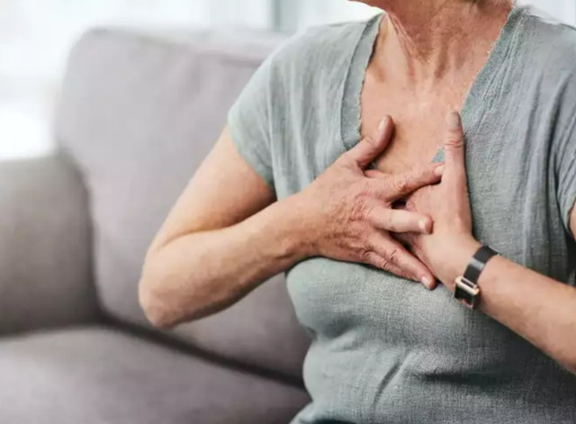 Làm dịu chứng ợ nóng với 9 biện pháp khắc phục dễ dàng tại nhà - Ảnh 1. Làm dịu chứng ợ nóng với 9 biện pháp khắc phục dễ dàng tại nhà - Ảnh 1.