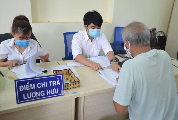 NÓNG: Chính sách nghỉ hưu trước tuổi mới nhất - Ảnh 2. NÓNG: Chính sách nghỉ hưu trước tuổi mới nhất - Ảnh 2.