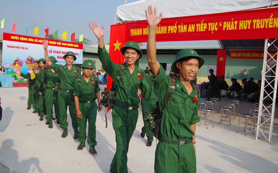 Từ nay, có 5 trường hợp được miễn đi nghĩa vụ quân sự mà nhiều người dân chưa biết - Ảnh 1. Từ nay, có 5 trường hợp được miễn đi nghĩa vụ quân sự mà nhiều người dân chưa biết - Ảnh 1.