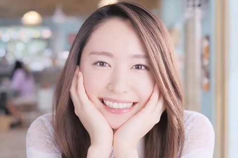 3 phương pháp tẩy trắng răng "lên ngôi" đón Tết, bác sĩ chỉ rõ ưu - nhược điểm trước khi làm- Ảnh 1. 3 phương pháp tẩy trắng răng "lên ngôi" đón Tết, bác sĩ chỉ rõ ưu - nhược điểm trước khi làm- Ảnh 1.