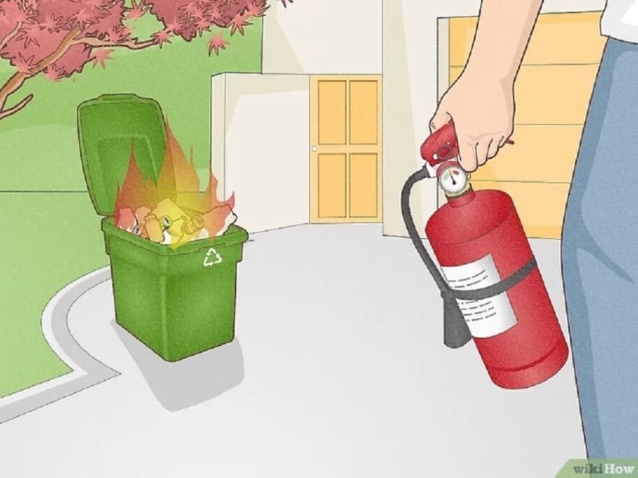Cách thoát hiểm khi cháy chung cư, nhà cao tầng - Ảnh 1. Cách thoát hiểm khi cháy chung cư, nhà cao tầng - Ảnh 1.