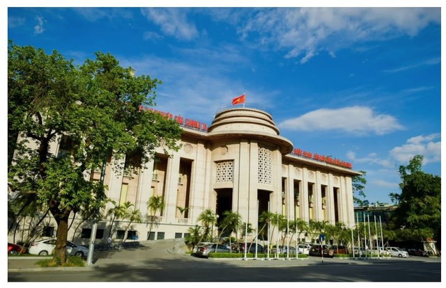 Ngân hàng Nhà nước lý giải nguyên nhân giá vàng tăng mạnh, chuẩn bị sẵn sàng triển khai phương án can thiệp - Ảnh 1. Ngân hàng Nhà nước lý giải nguyên nhân giá vàng tăng mạnh, chuẩn bị sẵn sàng triển khai phương án can thiệp - Ảnh 1.