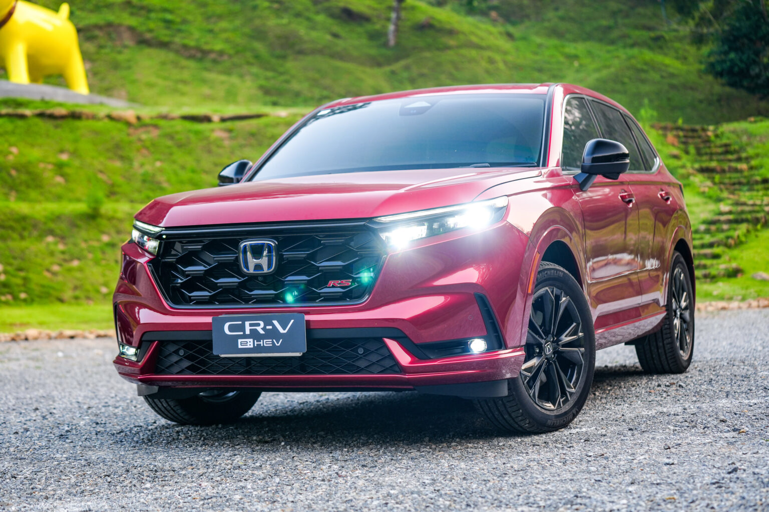Honda xác nhận sắp ra mắt xe mới tại Việt Nam: Dễ là CR-V hybrid 2023 đáp trả Corolla Cross - Ảnh 1. Honda xác nhận sắp ra mắt xe mới tại Việt Nam: Dễ là CR-V hybrid 2023 đáp trả Corolla Cross - Ảnh 1.