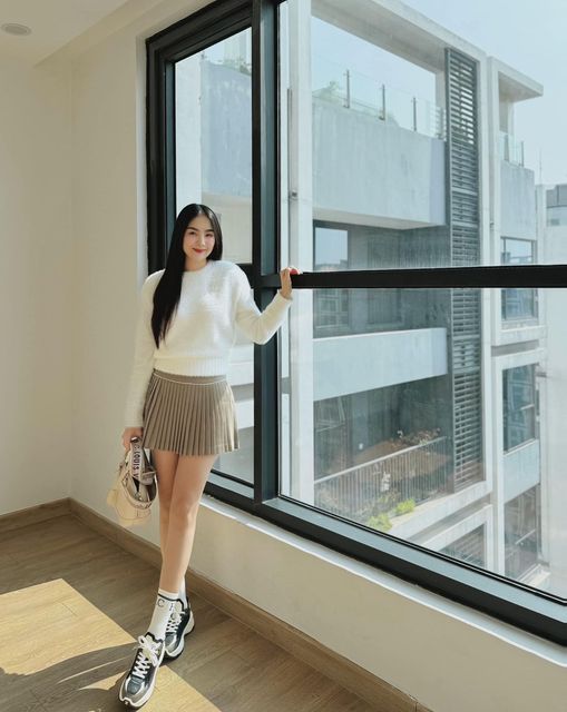 "MC đẹp nhất VTV" Mai Ngọc: “Năm nay không tổ chức tiệc sinh nhật ầm ĩ, chỉ tự tặng bản thân một căn nhà mới” - Ảnh 1. "MC đẹp nhất VTV" Mai Ngọc: “Năm nay không tổ chức tiệc sinh nhật ầm ĩ, chỉ tự tặng bản thân một căn nhà mới” - Ảnh 1.