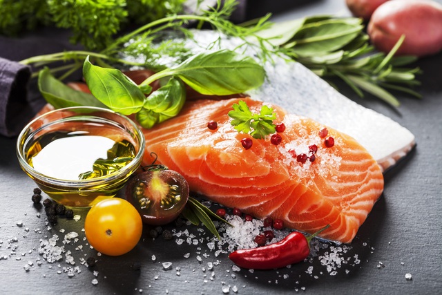 6 loại thực phẩm nên ăn thường xuyên để ít ốm vặt, giúp đầu óc bớt ì ạch, có món là khắc tinh của tế bào ung thư - Ảnh 1. 6 loại thực phẩm nên ăn thường xuyên để ít ốm vặt, giúp đầu óc bớt ì ạch, có món là khắc tinh của tế bào ung thư - Ảnh 1.