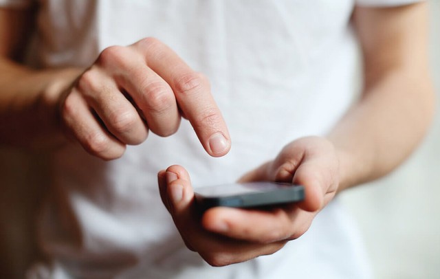 Công an cảnh báo trò lừa đảo mới qua Zalo, Facebook, nguy cơ mất tiền trong tài khoản ngân hàng cực cao- Ảnh 1. Công an cảnh báo trò lừa đảo mới qua Zalo, Facebook, nguy cơ mất tiền trong tài khoản ngân hàng cực cao- Ảnh 1.
