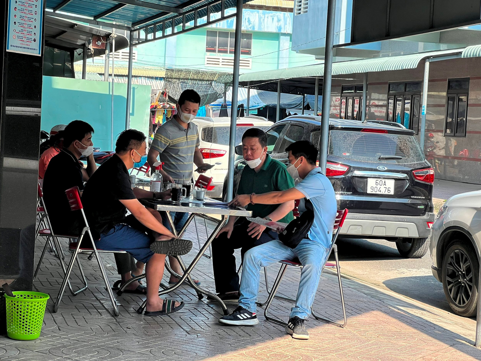 Dự báo giữa năm 2024 là thời điểm phục hồi của thị trường bất động sản - Ảnh 1. Dự báo giữa năm 2024 là thời điểm phục hồi của thị trường bất động sản - Ảnh 1.