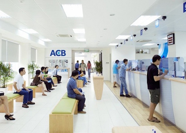 Lãi suất ngân hàng ACB mới nhất tháng 01/2024: Bất ngờ tăng đối với tiền gửi online 12 tháng, giảm mạnh ở các kỳ hạn ngắn - Ảnh 1. Lãi suất ngân hàng ACB mới nhất tháng 01/2024: Bất ngờ tăng đối với tiền gửi online 12 tháng, giảm mạnh ở các kỳ hạn ngắn - Ảnh 1.