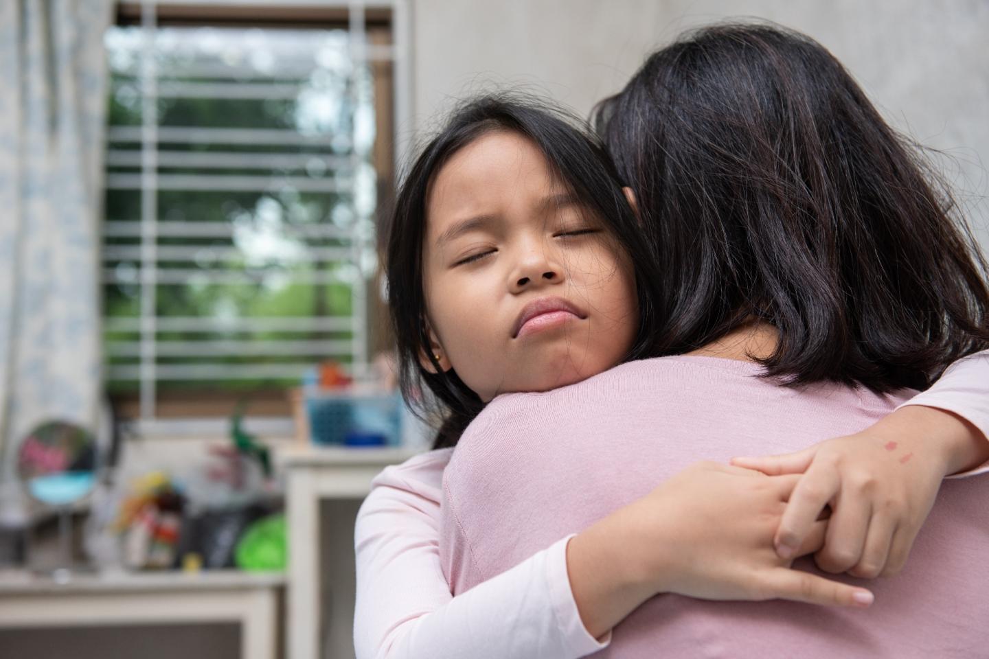 Gia đình có con gái, nhất định phải dạy con 5 điều này: Con sẽ có thể thích nghi với xã hội tốt hơn, cuộc sống sung túc đầm ấm - Ảnh 1. Gia đình có con gái, nhất định phải dạy con 5 điều này: Con sẽ có thể thích nghi với xã hội tốt hơn, cuộc sống sung túc đầm ấm - Ảnh 1.