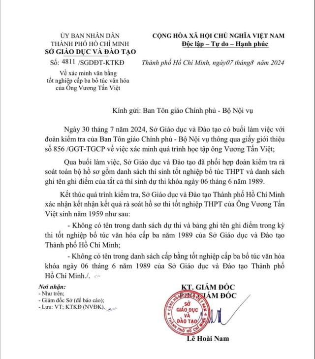 Sử dụng bằng cấp 3 giả có thể sẽ bị hủy bằng tiến sĩ và truy cứu trách nhiệm hình sự?- Ảnh 1. Sử dụng bằng cấp 3 giả có thể sẽ bị hủy bằng tiến sĩ và truy cứu trách nhiệm hình sự?- Ảnh 1.
