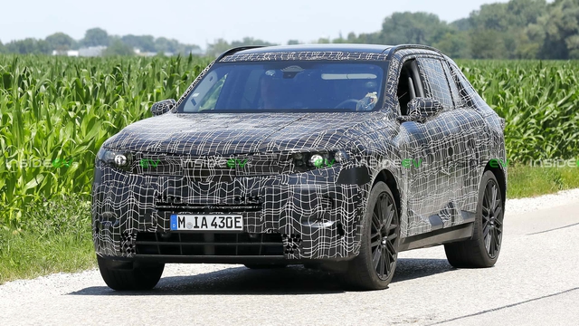 BMW X5 đời mới lộ thiết kế khác hẳn: Không còn ‘lỗ mũi’ lớn, tay nắm cửa độc lạ chưa từng có- Ảnh 1. BMW X5 đời mới lộ thiết kế khác hẳn: Không còn ‘lỗ mũi’ lớn, tay nắm cửa độc lạ chưa từng có- Ảnh 1.