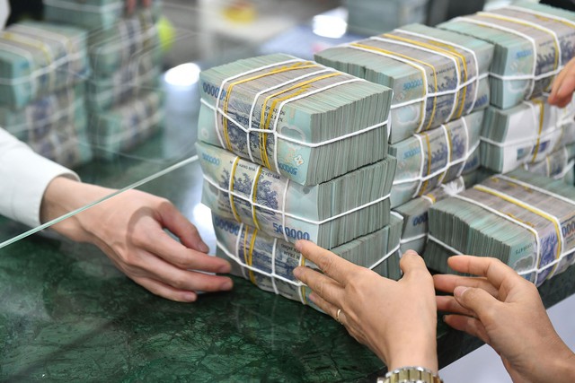Cải cách tiền lương từ ngày 1/7/2024: Sẽ có đối tượng không được tăng lương?- Ảnh 1. Cải cách tiền lương từ ngày 1/7/2024: Sẽ có đối tượng không được tăng lương?- Ảnh 1.