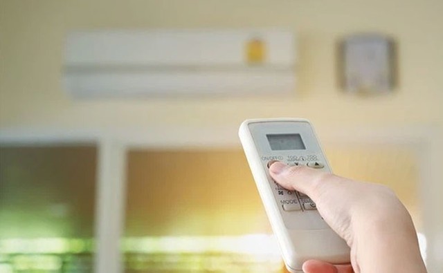 2 sai lầm khi tắt điều hòa vừa hại máy vừa ngốn điện, điều 2 là thói quen của nhiều người- Ảnh 1. 2 sai lầm khi tắt điều hòa vừa hại máy vừa ngốn điện, điều 2 là thói quen của nhiều người- Ảnh 1.