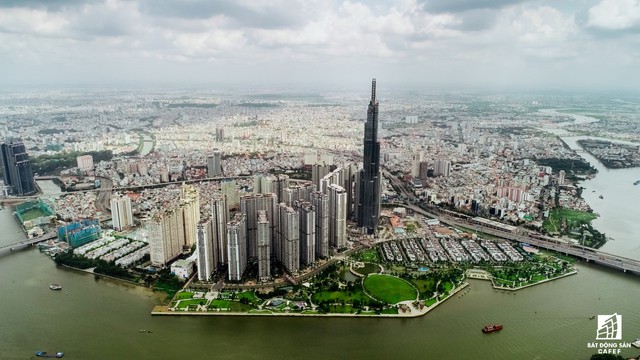 Tòa nhà cao nhất Việt Nam lung linh về đêm giữa Sài Gòn - Ảnh 2. Tòa nhà cao nhất Việt Nam lung linh về đêm giữa Sài Gòn - Ảnh 2.