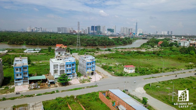 Toàn cảnh Dự án Khu dân cư Bắc Rạch Chiếc (TP.HCM) đầu tư 20 năm không xong, vừa bị đề nghị thanh tra - Ảnh 1. Toàn cảnh Dự án Khu dân cư Bắc Rạch Chiếc (TP.HCM) đầu tư 20 năm không xong, vừa bị đề nghị thanh tra - Ảnh 1.