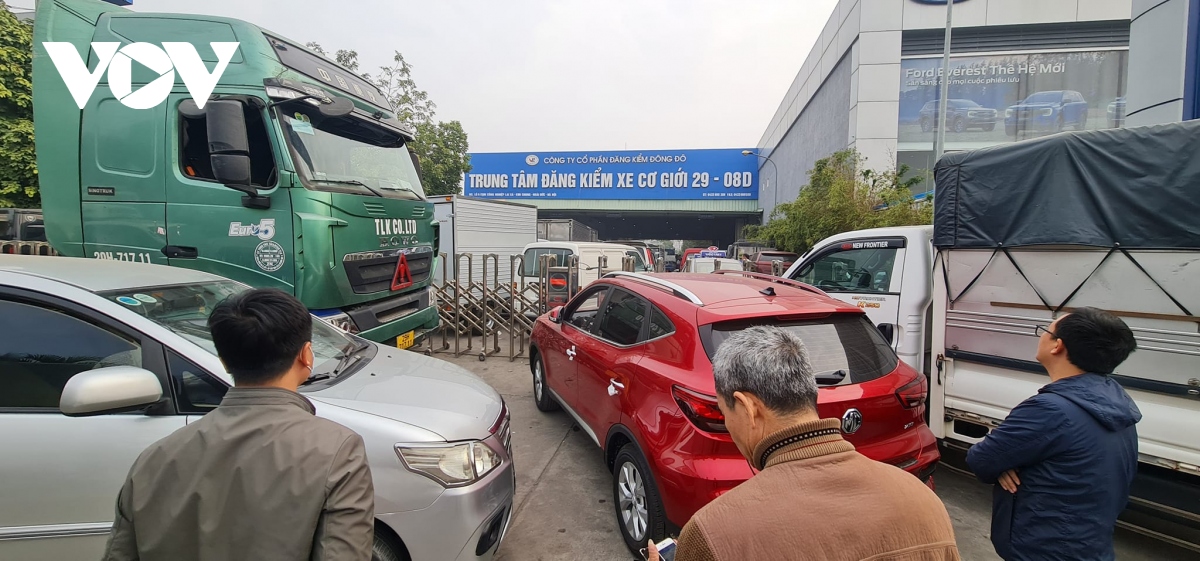Nên đăng kiểm xe ô tô theo km hay theo thời gian như hiện nay? - Ảnh 1. Nên đăng kiểm xe ô tô theo km hay theo thời gian như hiện nay? - Ảnh 1.