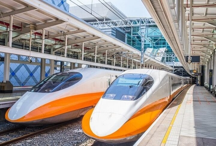 Bộ Xây dựng ủng hộ xây đường sắt cao tốc Bắc-Nam hơn 70 tỷ USD, tốc độ 350 km/h - Ảnh 1. Bộ Xây dựng ủng hộ xây đường sắt cao tốc Bắc-Nam hơn 70 tỷ USD, tốc độ 350 km/h - Ảnh 1.