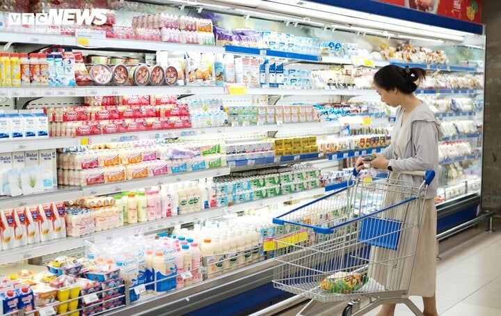Từ 1/1/2024, dự kiến tiếp tục giảm 2% thuế giá trị gia tăng - Ảnh 1. Từ 1/1/2024, dự kiến tiếp tục giảm 2% thuế giá trị gia tăng - Ảnh 1.
