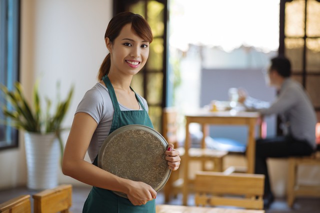 Sinh viên trên khắp thế giới đi làm thêm nhiều hơn đi học - Ảnh 1. Sinh viên trên khắp thế giới đi làm thêm nhiều hơn đi học - Ảnh 1.