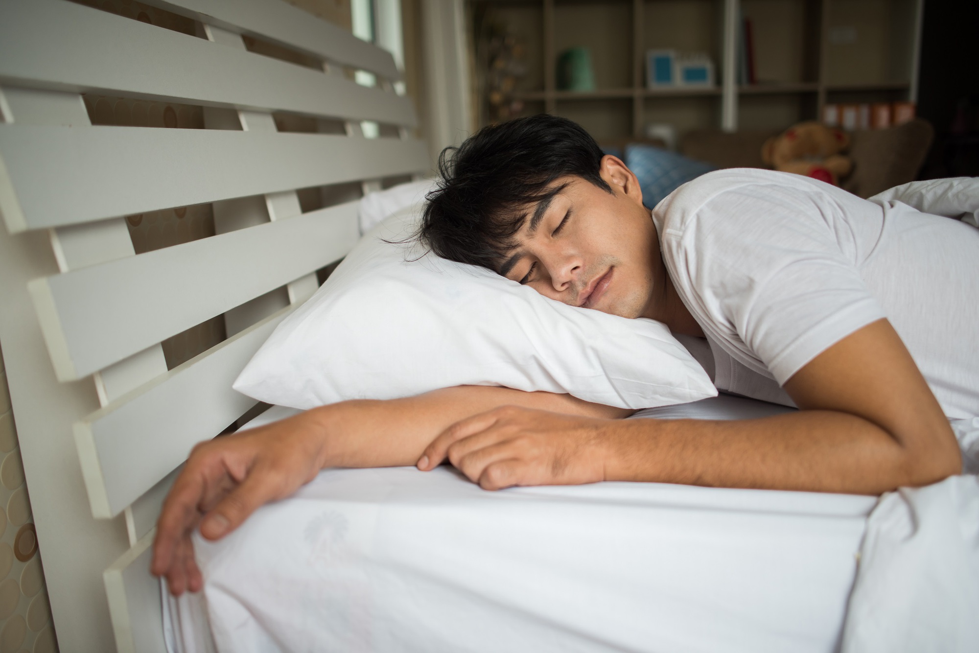 Người sống thọ sau 50 tuổi sẽ có 5 đặc điểm điển hình khi ngủ: Nếu có 3/5 thì xin chúc mừng! - Ảnh 1. Người sống thọ sau 50 tuổi sẽ có 5 đặc điểm điển hình khi ngủ: Nếu có 3/5 thì xin chúc mừng! - Ảnh 1.