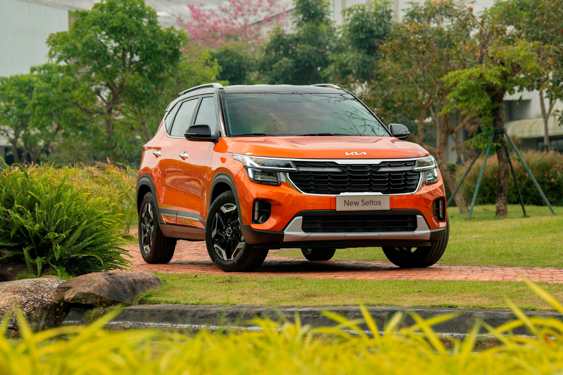 Kia Seltos 2024 trình làng, giá 599 -739 triệu đồng, thêm trang bị đấu Xforce, Creta- Ảnh 1. Kia Seltos 2024 trình làng, giá 599 -739 triệu đồng, thêm trang bị đấu Xforce, Creta- Ảnh 1.
