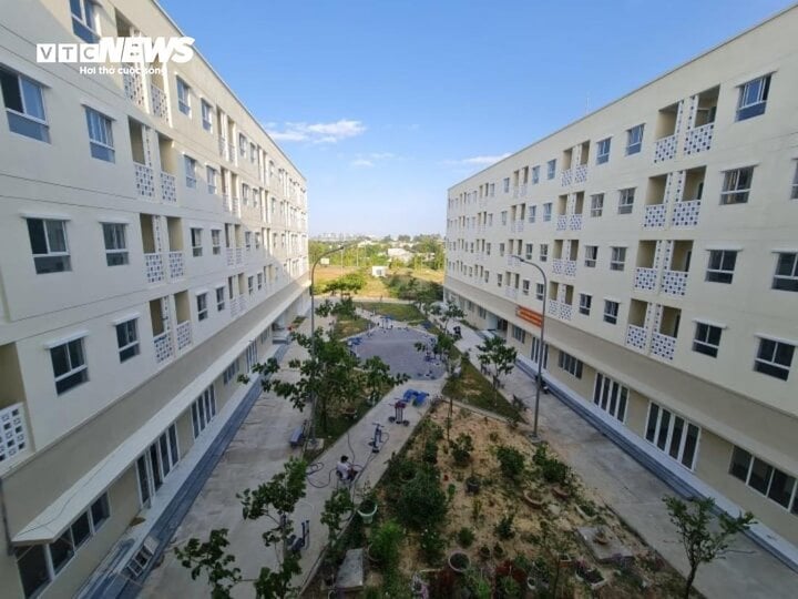 Bán lại nhà ở xã hội sau 10 năm cho thuê phải nộp tiền sử dụng đất- Ảnh 1. Bán lại nhà ở xã hội sau 10 năm cho thuê phải nộp tiền sử dụng đất- Ảnh 1.