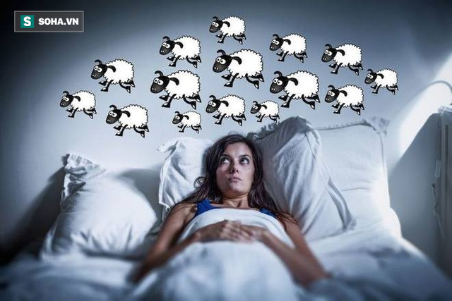 6 tư thế nằm giúp bạn chìm vào giấc ngủ ngay lập tức: Thực hiện hàng ngày hiệu quả rất tốt - Ảnh 1. 6 tư thế nằm giúp bạn chìm vào giấc ngủ ngay lập tức: Thực hiện hàng ngày hiệu quả rất tốt - Ảnh 1.