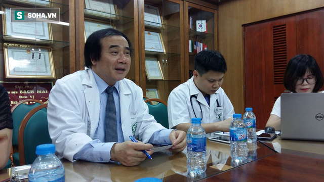 Sốc nhiệt khác đột quỵ do nắng nóng, bác sĩ Bạch Mai chỉ cách phân biệt để cấp cứu đúng - Ảnh 1. Sốc nhiệt khác đột quỵ do nắng nóng, bác sĩ Bạch Mai chỉ cách phân biệt để cấp cứu đúng - Ảnh 1.