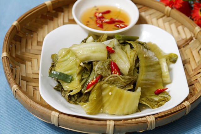 Chuyên gia dinh dưỡng dẫn lý do tại sao ăn dưa muối có thể dẫn đến ung thư và cách ăn để phòng ung thư - Ảnh 1. Chuyên gia dinh dưỡng dẫn lý do tại sao ăn dưa muối có thể dẫn đến ung thư và cách ăn để phòng ung thư - Ảnh 1.