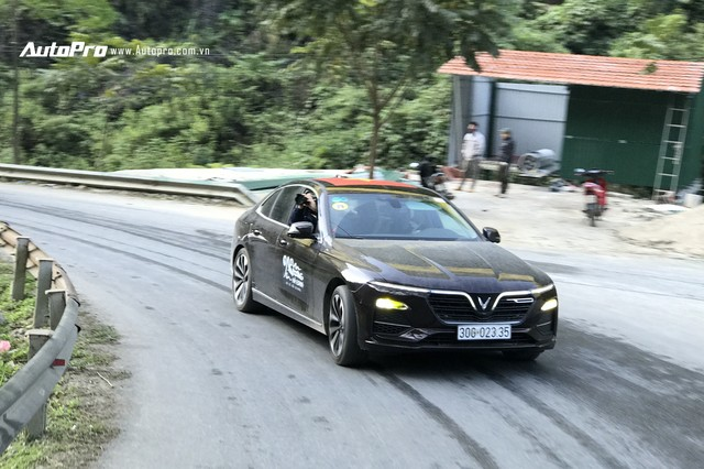 10 ưu và nhược điểm của VinFast Lux A2.0 sau 3 ngày trải nghiệm với 1.000 km qua đủ mọi cung đường - Ảnh 1. 10 ưu và nhược điểm của VinFast Lux A2.0 sau 3 ngày trải nghiệm với 1.000 km qua đủ mọi cung đường - Ảnh 1.