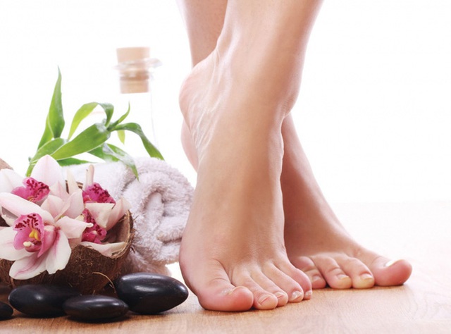 Động tác kiễng chân rất đơn giản, chỉ cần trì kiễng chân 3 phút mỗi ngày, cơ thể nhận 4 lợi ích này - Ảnh 1. Động tác kiễng chân rất đơn giản, chỉ cần trì kiễng chân 3 phút mỗi ngày, cơ thể nhận 4 lợi ích này - Ảnh 1.
