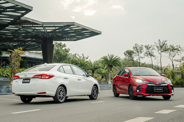Chênh 152 triệu đồng, 4 bản Toyota Vios 2021 có gì khác, GR-S đắt nhất phân khúc có đáng mua? - Ảnh 1. Chênh 152 triệu đồng, 4 bản Toyota Vios 2021 có gì khác, GR-S đắt nhất phân khúc có đáng mua? - Ảnh 1.