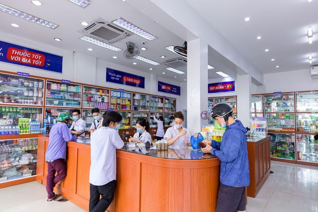 Hệ thống nhà thuốc FPT Long Châu nỗ lực chăm sóc sức khỏe cộng đồng - Ảnh 1. Hệ thống nhà thuốc FPT Long Châu nỗ lực chăm sóc sức khỏe cộng đồng - Ảnh 1.