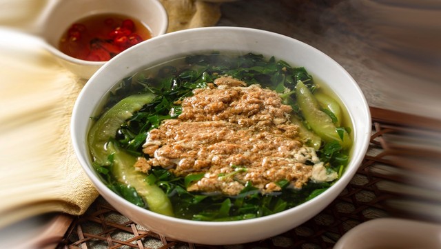 Những đại kỵ khi ăn canh rau mồng tơi mùa hè nếu người Việt không bỏ ngay thì sẽ chắc chắn rước bệnh - Ảnh 1. Những đại kỵ khi ăn canh rau mồng tơi mùa hè nếu người Việt không bỏ ngay thì sẽ chắc chắn rước bệnh - Ảnh 1.