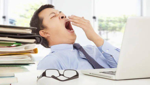 Muốn tinh thần sảng khoái vào buổi chiều thì kỹ năng nghỉ trưa là không thể thiếu: Mách bạn 5 cách ngủ trưa không mệt! - Ảnh 1. Muốn tinh thần sảng khoái vào buổi chiều thì kỹ năng nghỉ trưa là không thể thiếu: Mách bạn 5 cách ngủ trưa không mệt! - Ảnh 1.