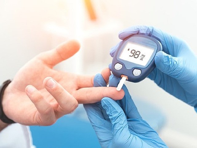 Người có đường huyết cao thường có 3 biểu hiện này khi đi vệ sinh: Muốn đường huyết ổn định phải tuân thủ 4 quy tắc này - Ảnh 1. Người có đường huyết cao thường có 3 biểu hiện này khi đi vệ sinh: Muốn đường huyết ổn định phải tuân thủ 4 quy tắc này - Ảnh 1.