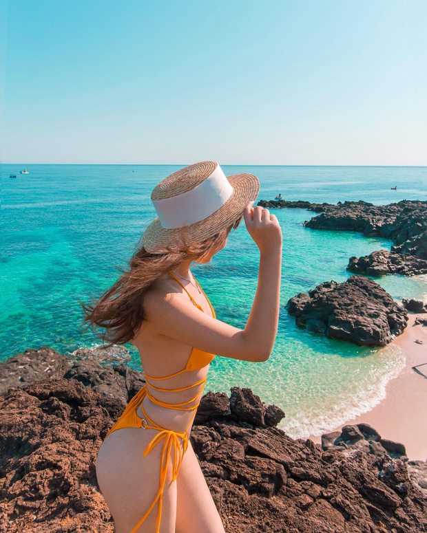 Lý Sơn - đảo núi lửa mệnh danh Jeju của Việt Nam: Nước biển xanh trong vắt, ai đi rồi cũng phải thốt lên quá đẹp - Ảnh 2. Lý Sơn - đảo núi lửa mệnh danh Jeju của Việt Nam: Nước biển xanh trong vắt, ai đi rồi cũng phải thốt lên quá đẹp - Ảnh 2.
