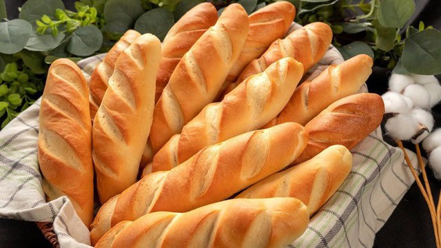 Những người ‘đại kỵ’ với bánh mì, càng ăn nhiều càng nhanh hỏng thận - Ảnh 1. Những người ‘đại kỵ’ với bánh mì, càng ăn nhiều càng nhanh hỏng thận - Ảnh 1.