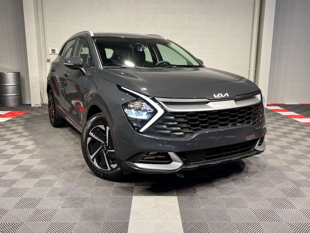 Kia Sportage 2022 lần đầu lộ thông số tại Việt Nam: 8 phiên bản, có cần số điện tử, nhiều trang bị không kém Sorento - Ảnh 1. Kia Sportage 2022 lần đầu lộ thông số tại Việt Nam: 8 phiên bản, có cần số điện tử, nhiều trang bị không kém Sorento - Ảnh 1.