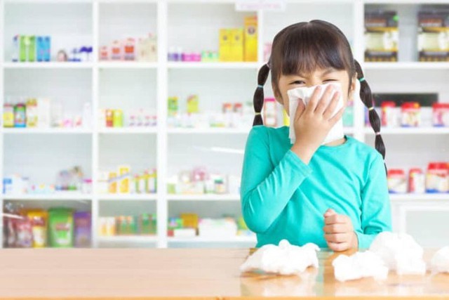 Ai cũng có thể mắc cúm A, không loại trừ lứa tuổi - Ảnh 1. Ai cũng có thể mắc cúm A, không loại trừ lứa tuổi - Ảnh 1.