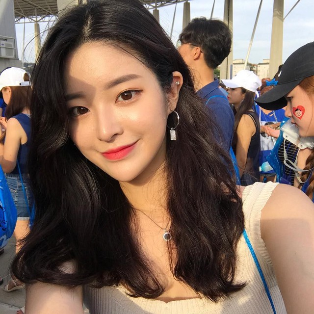 Tuyệt đối đừng sử dụng kem chống nắng có dấu hiệu này vì có thể khiến bạn bị ung thư da - Ảnh 1. Tuyệt đối đừng sử dụng kem chống nắng có dấu hiệu này vì có thể khiến bạn bị ung thư da - Ảnh 1.