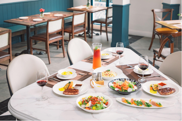 Le Monde Steak - Điểm hẹn lý tưởng dịp 20/10 để hâm nóng tình cảm - Ảnh 1. Le Monde Steak - Điểm hẹn lý tưởng dịp 20/10 để hâm nóng tình cảm - Ảnh 1.