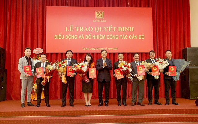 Bộ trưởng Nguyễn Thanh Nghị ký quyết định điều động, bổ nhiệm 9 cán bộ chủ chốt - Ảnh 1. Bộ trưởng Nguyễn Thanh Nghị ký quyết định điều động, bổ nhiệm 9 cán bộ chủ chốt - Ảnh 1.